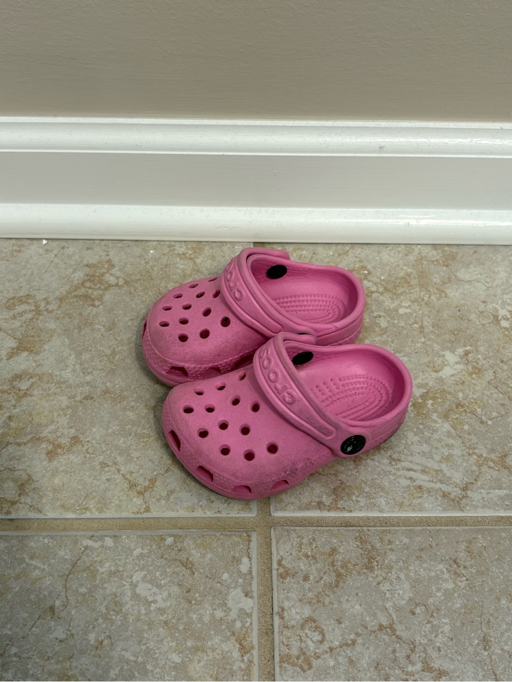 CROCS Kids Pink Slip-On Clogs with Heel Strap